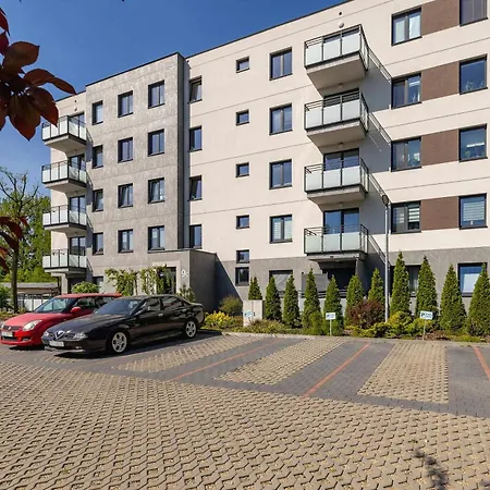 Partyzantow Monochrome & Modern In By Renters * Sosnowiec